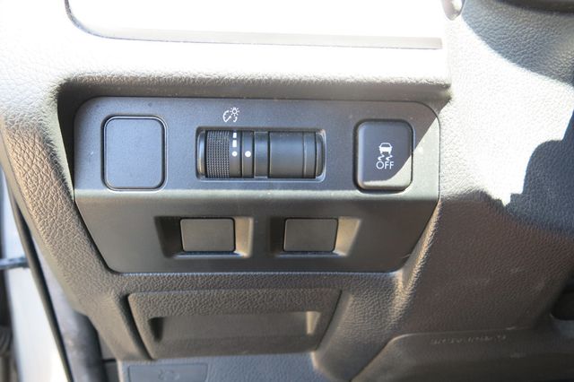 2017 Subaru Forester 2.5i Premium CVT - 22889670 - 62