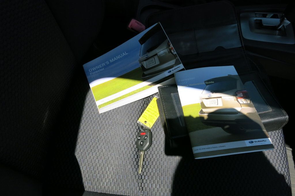 2017 Subaru Forester 2.5i Premium CVT - 22889670 - 71