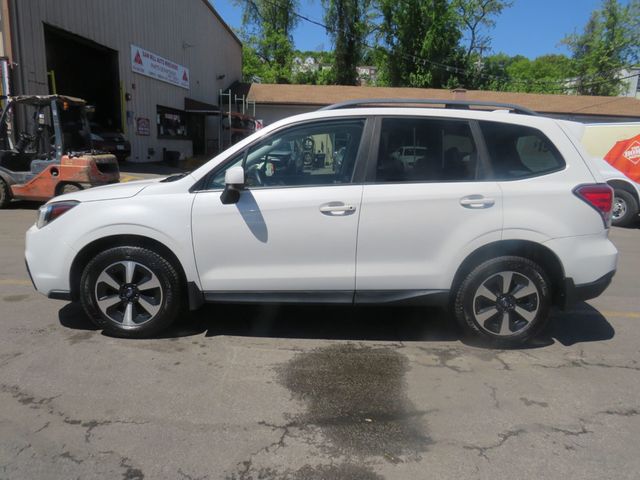 2017 Subaru Forester 2.5i Premium CVT - 23024315 - 7