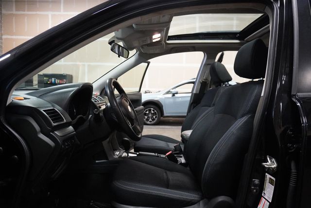 2017 Subaru Forester 2.5i Premium CVT - 22995634 - 4