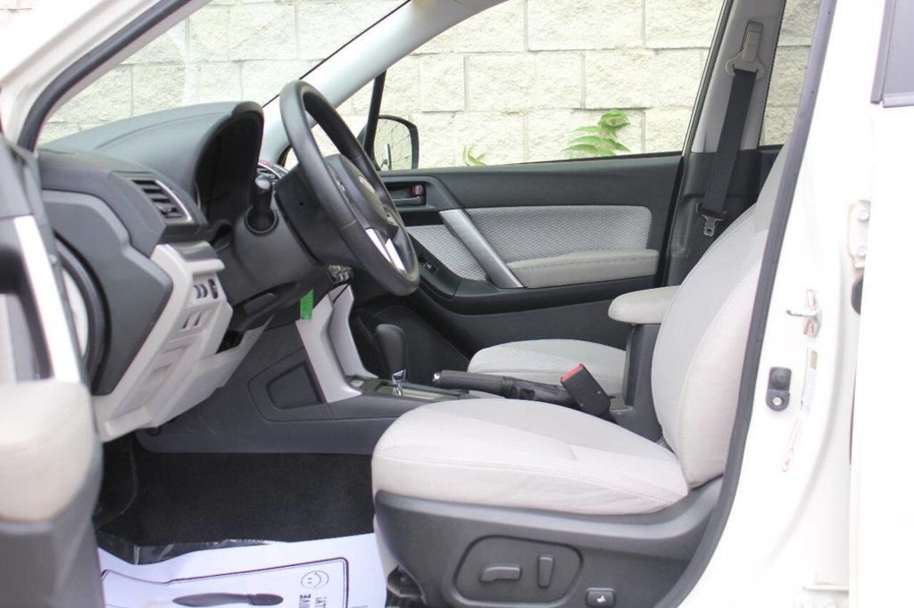 2017 Subaru Forester 2.5i Premium CVT - 22887049 - 9