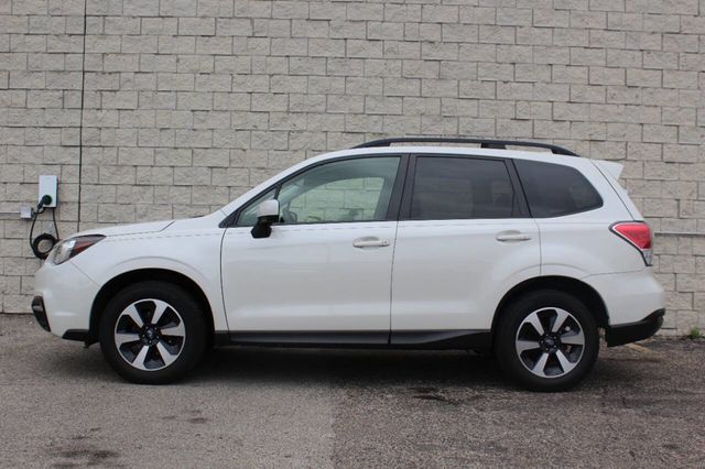 2017 Subaru Forester 2.5i Premium CVT - 22887049 - 1