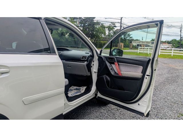 2017 Subaru Forester 2.5i Premium CVT - 22947267 - 10