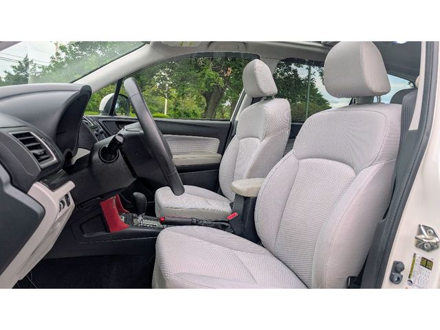 2017 Subaru Forester 2.5i Premium CVT - 22947267 - 13