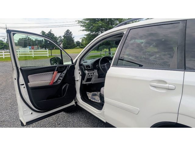 2017 Subaru Forester 2.5i Premium CVT - 22947267 - 8