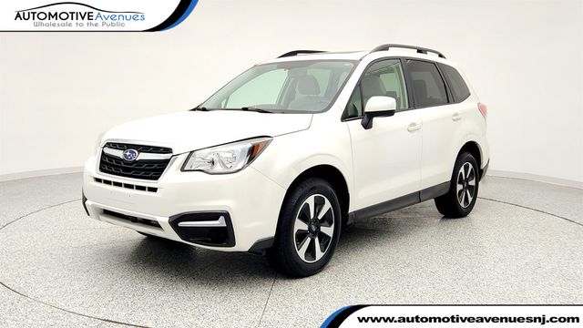 2017 Subaru Forester 2.5i Premium CVT - 22964406 - 0