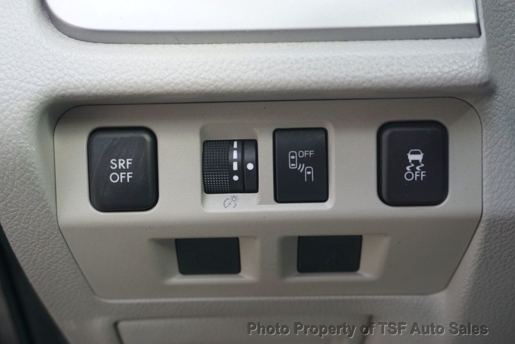 2017 Subaru Forester 2.5i Premium CVT REAR CAMERA PANORAMIC ROOF HEATED SEATS  - 23040278 - 33