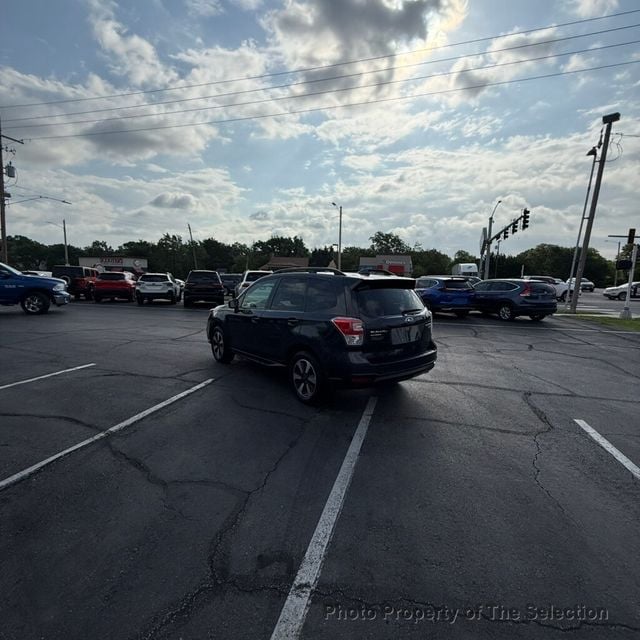 2017 Subaru Forester 2.5i PREMIUM W/EYESIGHT, BLINDSPOT & POWER LIFT GATE PACKAGE - 23033779 - 9