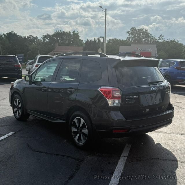 2017 Subaru Forester 2.5i PREMIUM W/EYESIGHT, BLINDSPOT & POWER LIFT GATE PACKAGE - 23033779 - 10