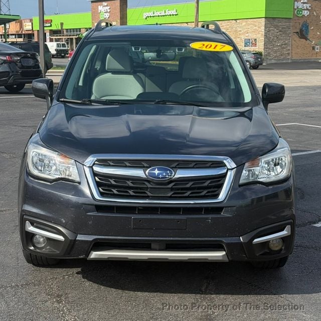 2017 Subaru Forester 2.5i PREMIUM W/EYESIGHT, BLINDSPOT & POWER LIFT GATE PACKAGE - 23033779 - 4