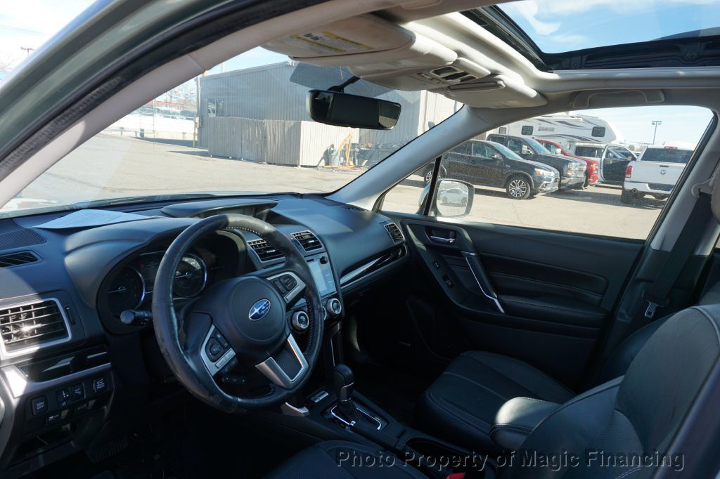 2017 Subaru Forester 2.5i Touring CVT - 22956022 - 8