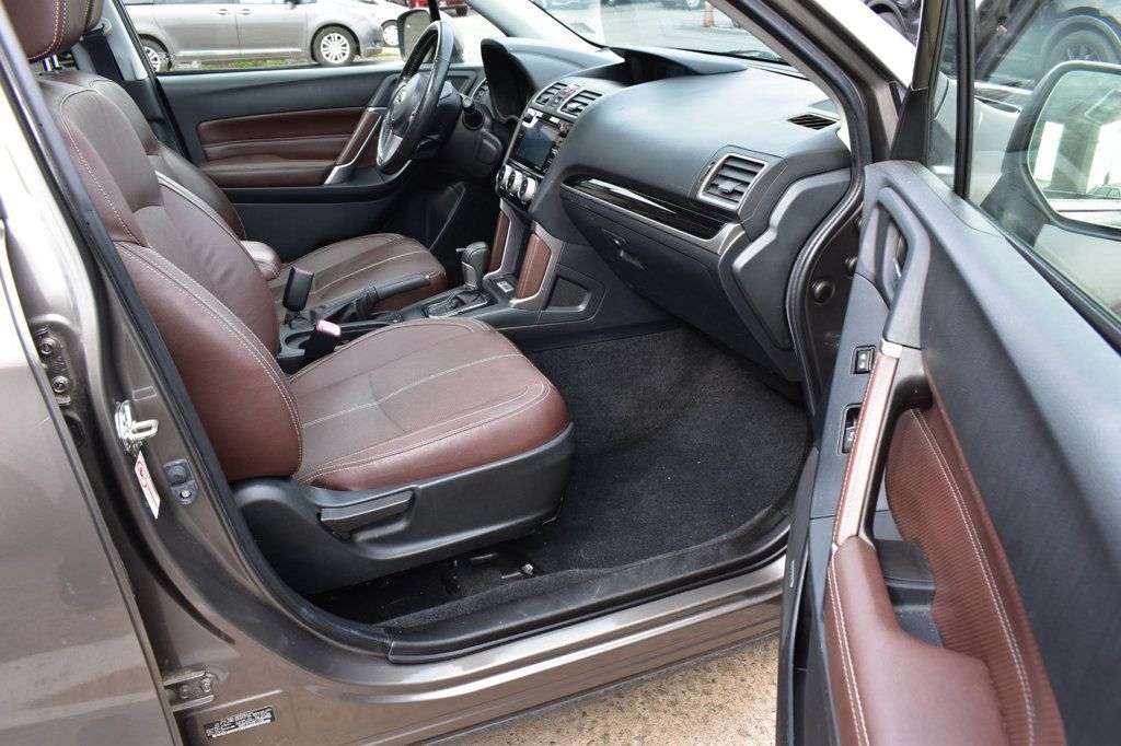 2017 Subaru Forester 2.5i Touring CVT - 22999679 - 15