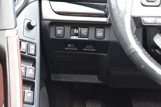 2017 Subaru Forester 2.5i Touring CVT - 22999679 - 28