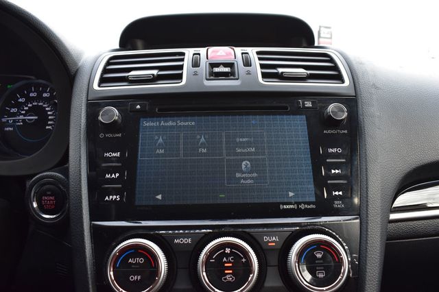 2017 Subaru Forester 2.5i Touring CVT - 22999679 - 39