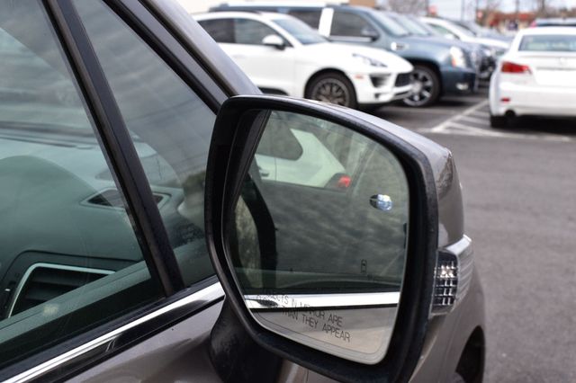 2017 Subaru Forester 2.5i Touring CVT - 22999679 - 46