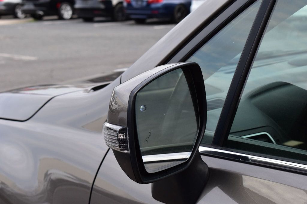 2017 Subaru Forester 2.5i Touring CVT - 22999679 - 49