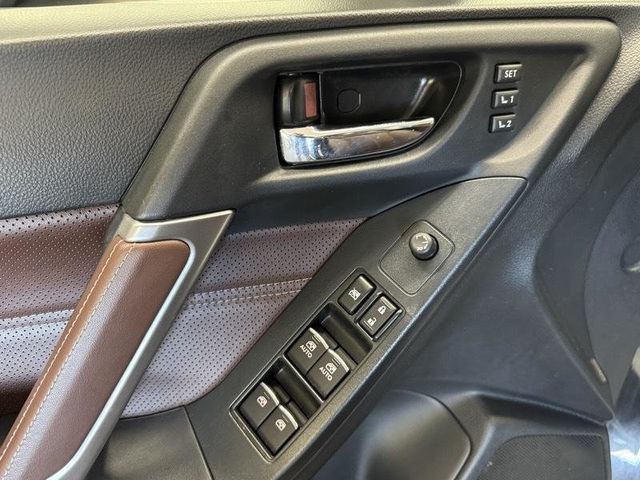 2017 Subaru Forester 2.5i Touring CVT - 23073731 - 12