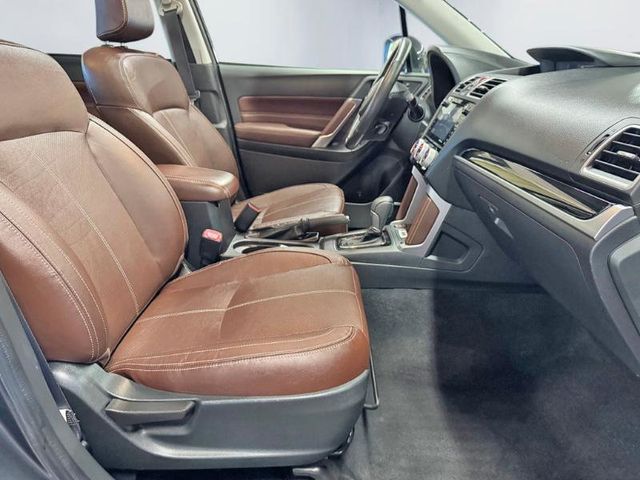 2017 Subaru Forester 2.5i Touring CVT - 23073731 - 28