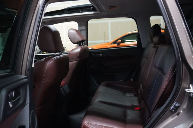 2017 Subaru Forester 2.5i Touring CVT - 23025530 - 9