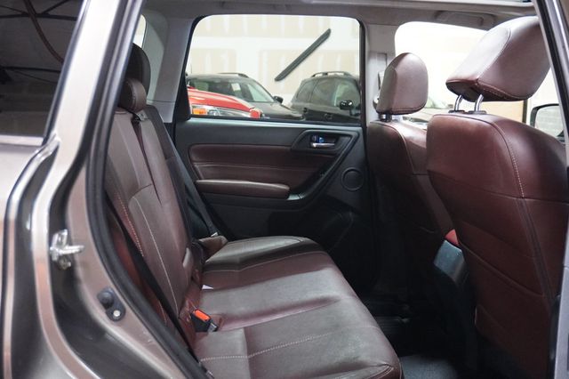 2017 Subaru Forester 2.5i Touring CVT - 23025530 - 10