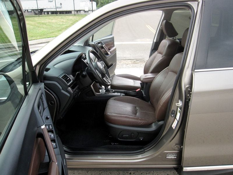 2017 Subaru Forester 2.5i Touring CVT - 22545015 - 16