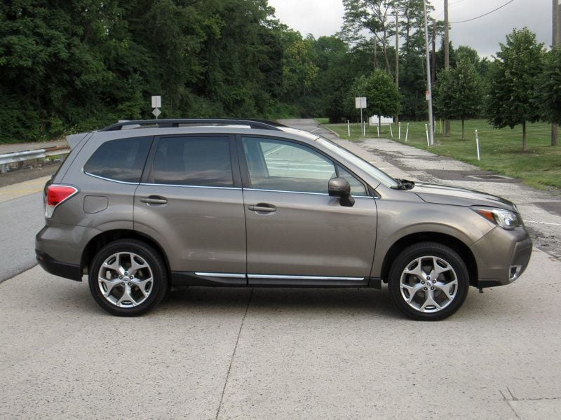 2017 Subaru Forester 2.5i Touring CVT - 22545015 - 8