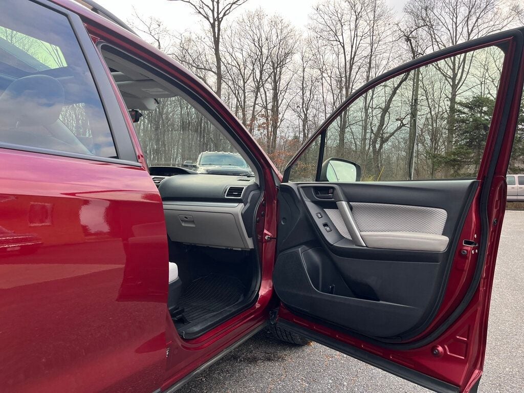 2017 Subaru Forester All Wheel Drive SUV - 22672675 - 46