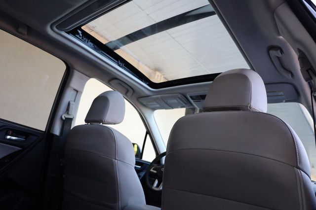 2017 Subaru Forester Limited - 23024635 - 24