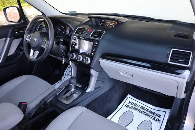 2017 Subaru Forester Limited - 23024635 - 29