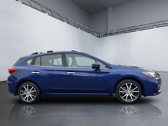 2017 Subaru Impreza 2.0i Limited 5-door CVT - 22950500 - 2