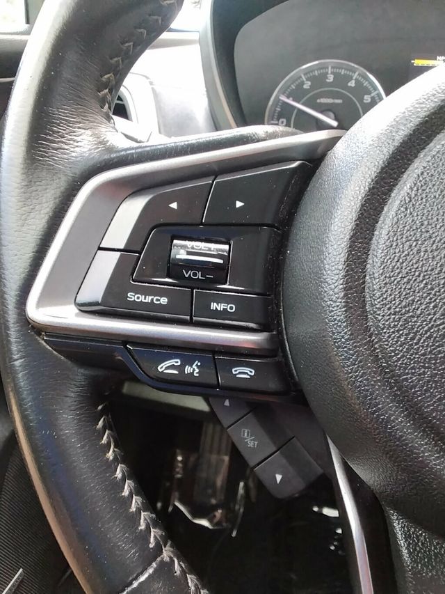 2017 Subaru Impreza 2.0i Limited 5-door CVT - 23099595 - 13