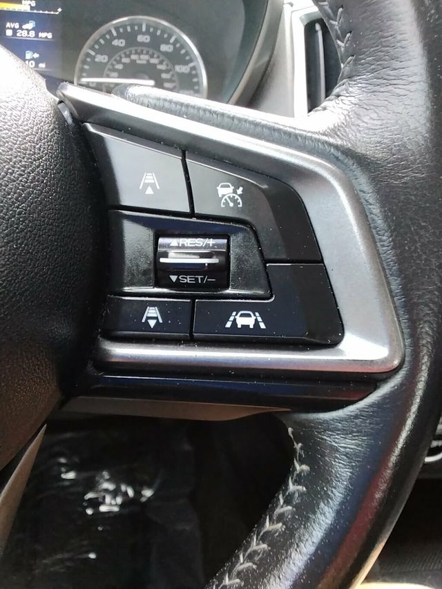 2017 Subaru Impreza 2.0i Limited 5-door CVT - 23099595 - 14