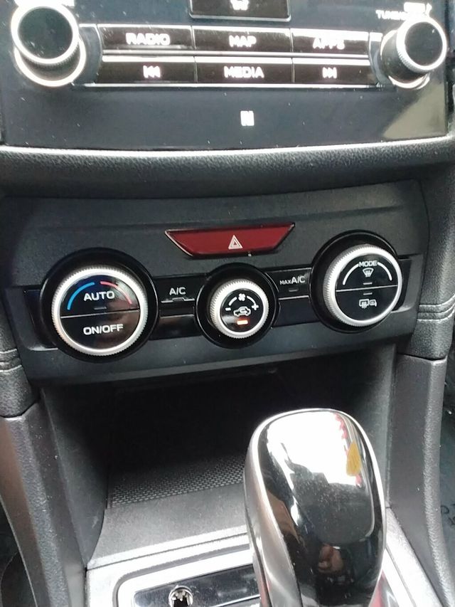 2017 Subaru Impreza 2.0i Limited 5-door CVT - 23099595 - 21