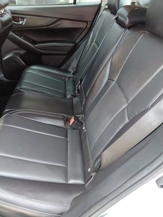 2017 Subaru Impreza 2.0i Limited 5-door CVT - 23099595 - 8