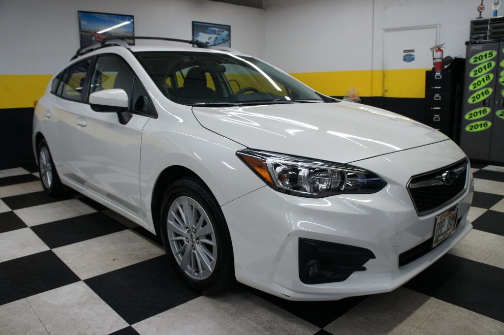 2017 Subaru Impreza Premium photo 2