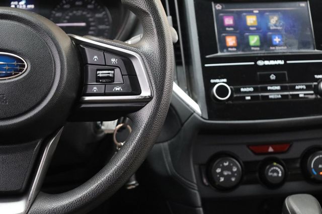 2017 Subaru Impreza Premium - 23036076 - 30