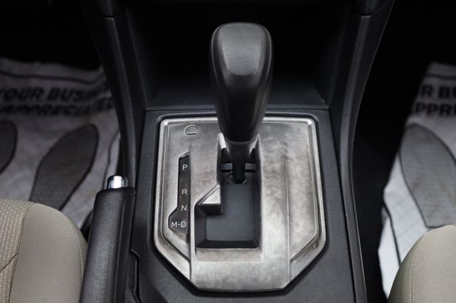 2017 Subaru Impreza Premium - 23036076 - 37