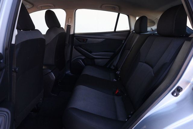2017 Subaru Impreza Premium - 23093855 - 18