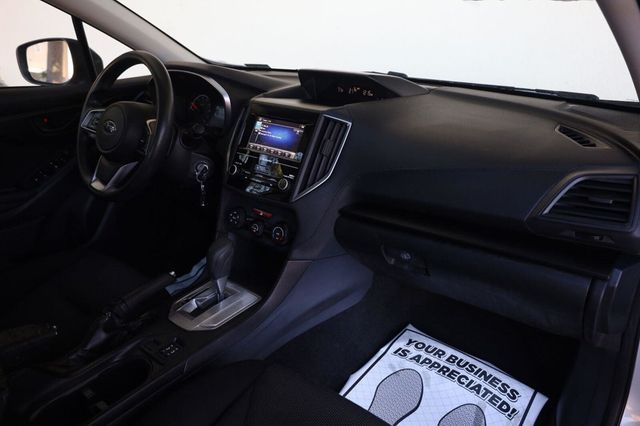 2017 Subaru Impreza Premium - 23093855 - 26