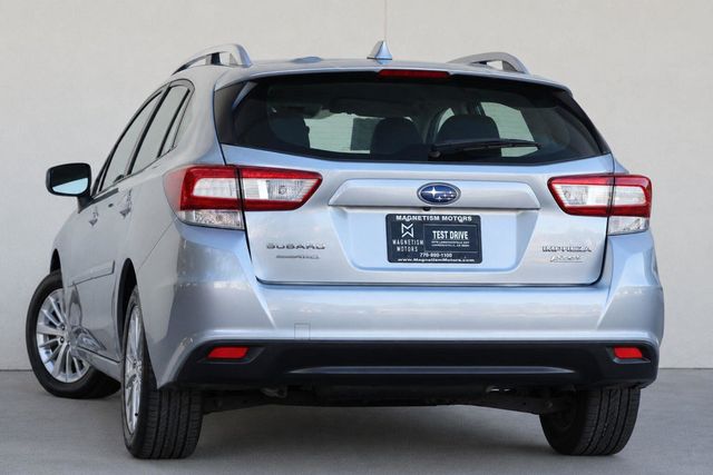 2017 Subaru Impreza Premium - 23093855 - 8