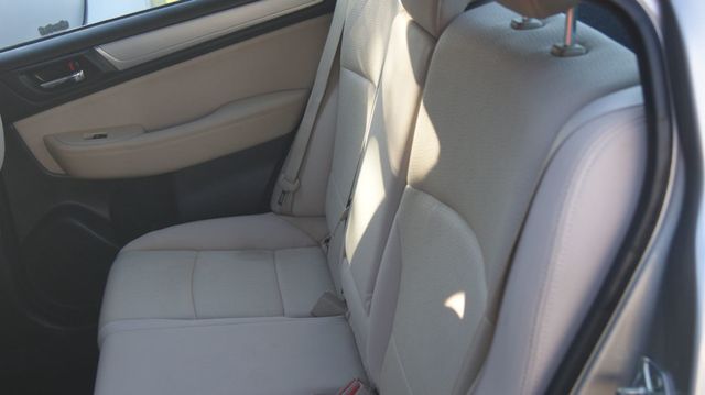 2017 Subaru Legacy 1 OWNER ,4 NEW TIRES, JUST SERVICED , VERY CLEAN INSIDE AND OUT  - 23040991 - 28