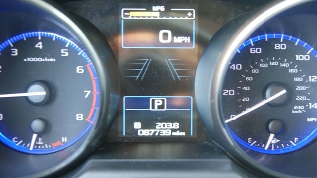 2017 Subaru Legacy 1 OWNER ,4 NEW TIRES, JUST SERVICED , VERY CLEAN INSIDE AND OUT  - 23040991 - 3