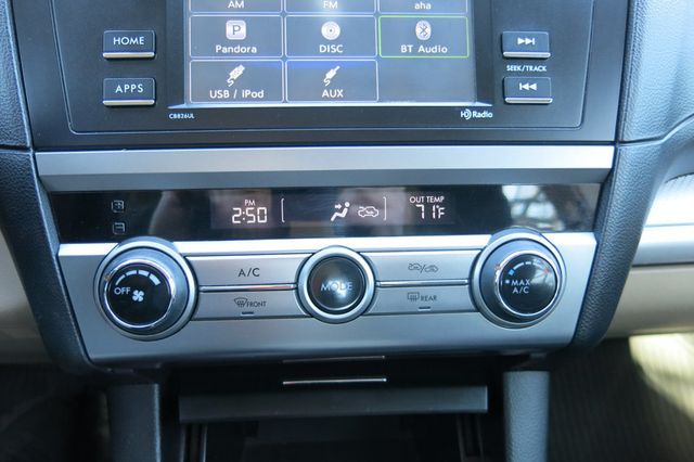 2017 Subaru Legacy 2.5i - 22996707 - 26