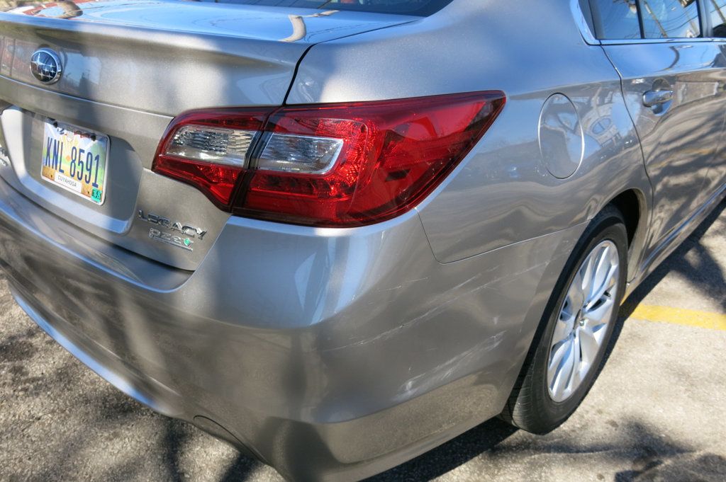 2017 Subaru Legacy 2.5i - 22996707 - 38