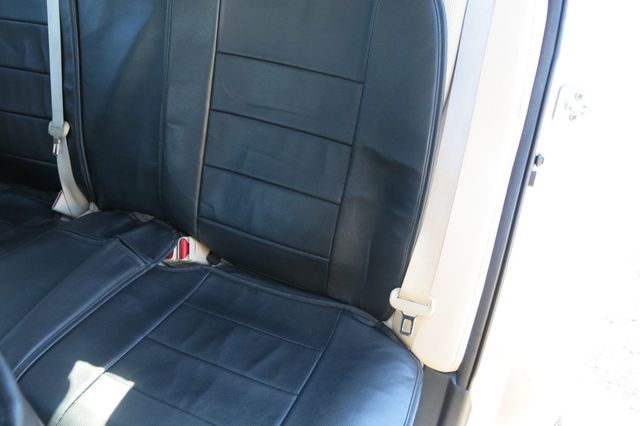 2017 Subaru Legacy 2.5i - 22996707 - 44