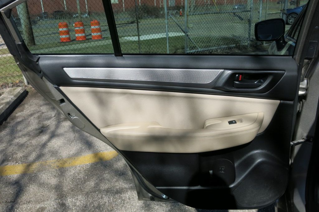 2017 Subaru Legacy 2.5i - 22996707 - 48