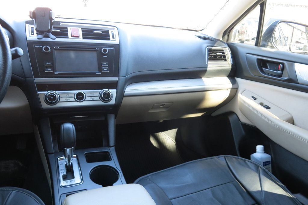 2017 Subaru Legacy 2.5i - 22996707 - 53