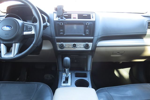 2017 Subaru Legacy 2.5i - 22996707 - 70