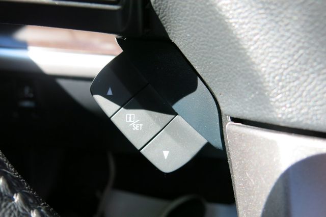 2017 Subaru Legacy 3.6R Limited Sedan - 22479262 - 69