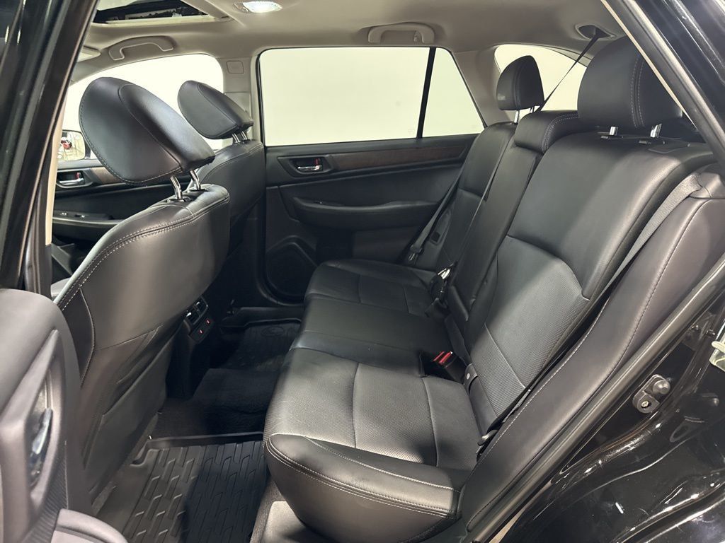 2017 Subaru Outback 2.5i - 23008307 - 31
